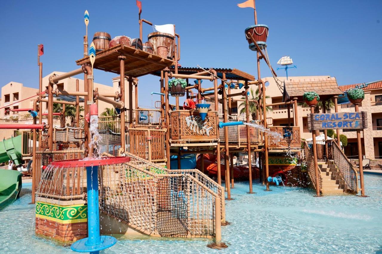 Coral Sea Holiday Resort And Aqua Park Sharm el Sheikh Esterno foto