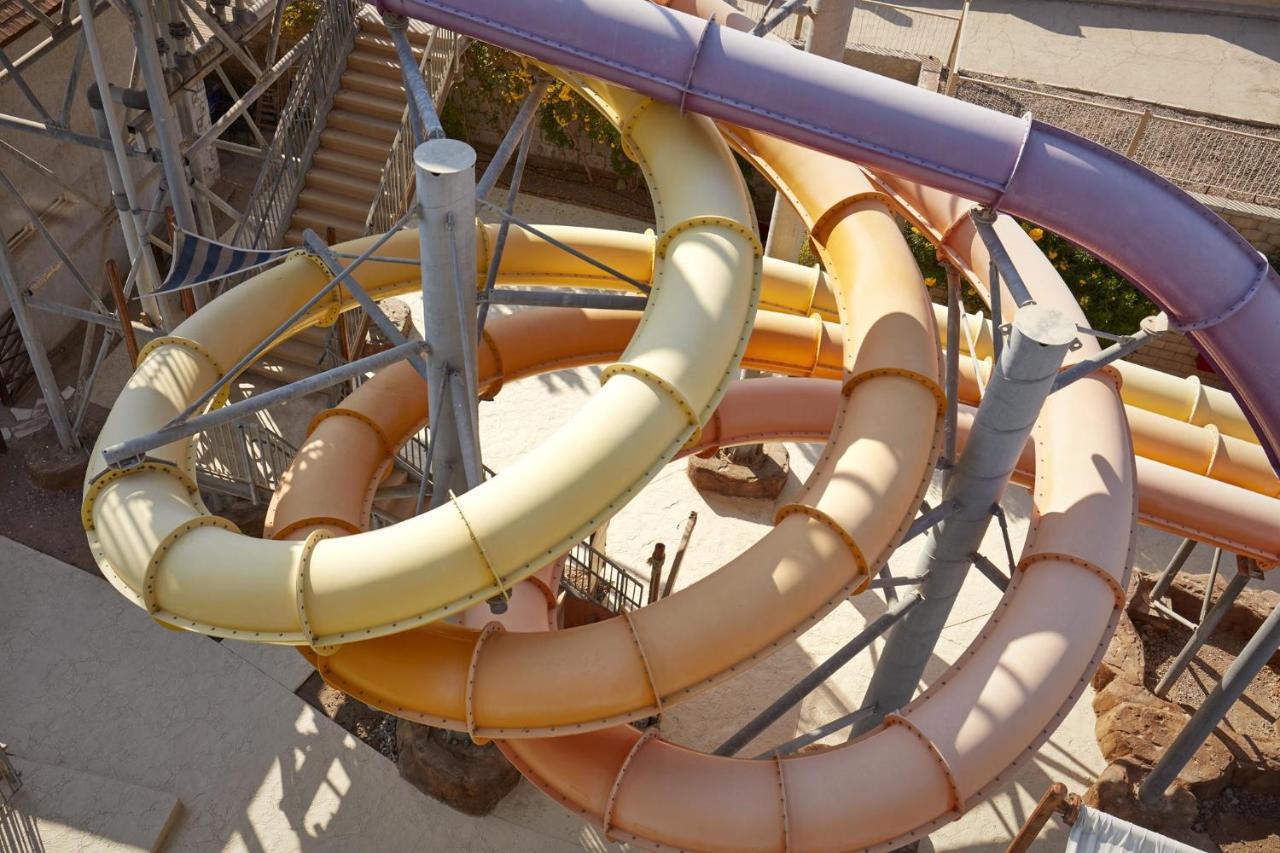 Coral Sea Holiday Resort And Aqua Park Sharm el Sheikh Esterno foto